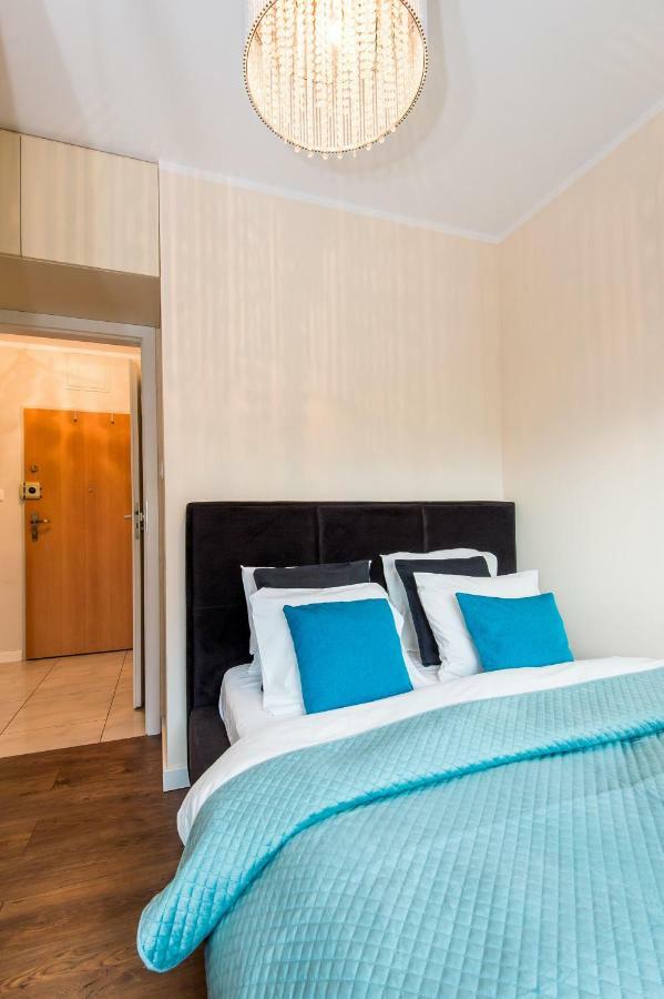 Super-Apartamenty Targi Poznanskie Exterior foto